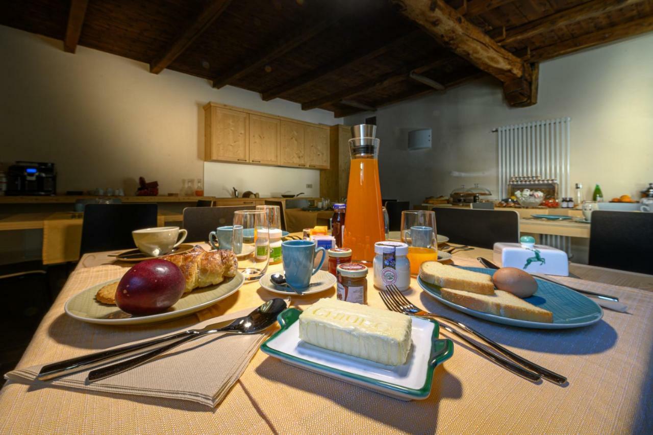B&B Antica Residenza Centro Storico Tirano Εξωτερικό φωτογραφία