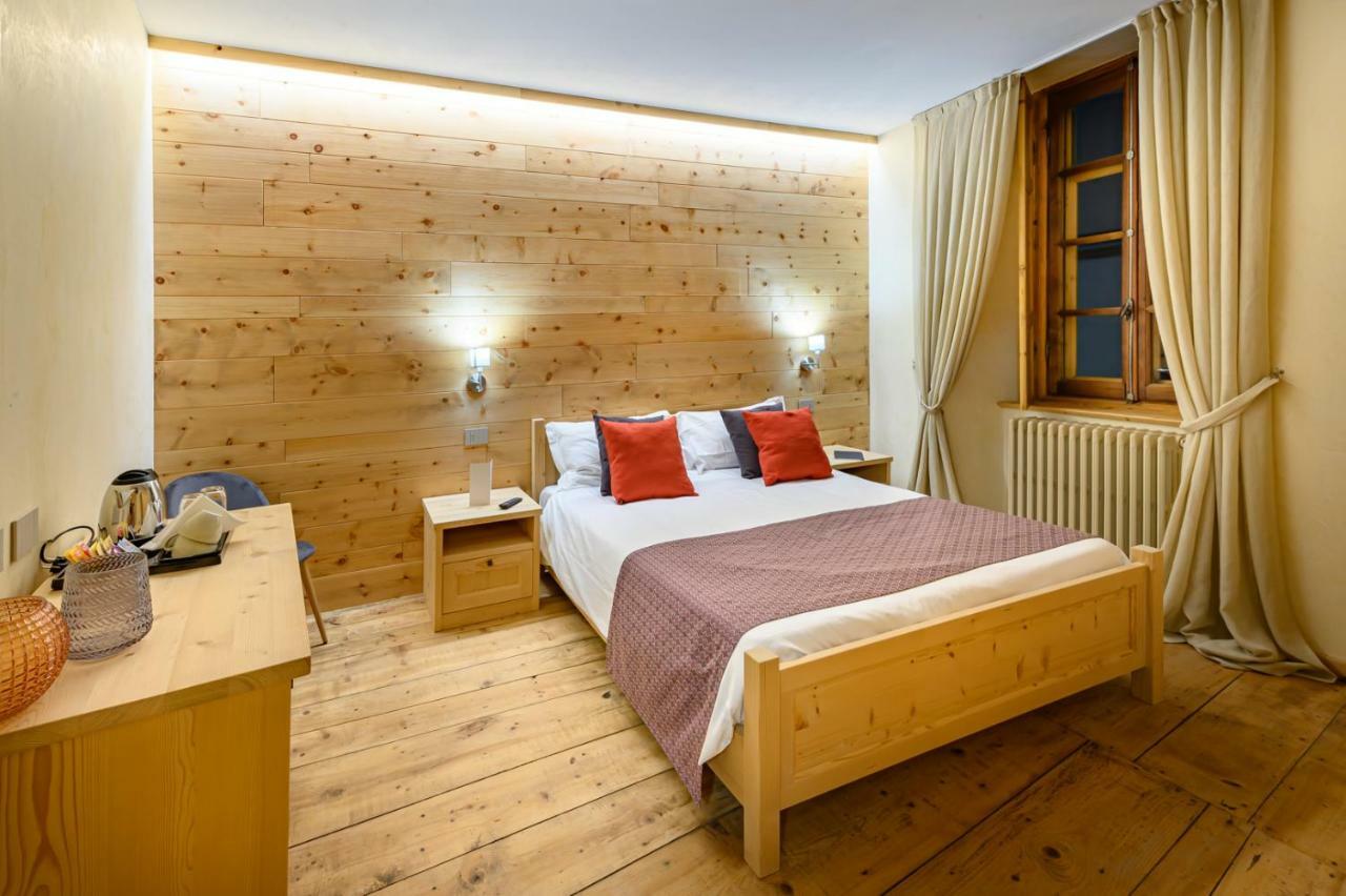 B&B Antica Residenza Centro Storico Tirano Εξωτερικό φωτογραφία